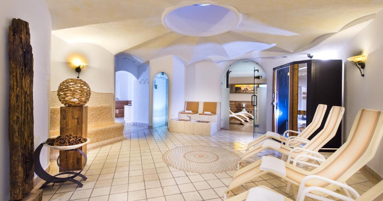 Hotel Alpenroyal Castelrotto Eksteriør bilde