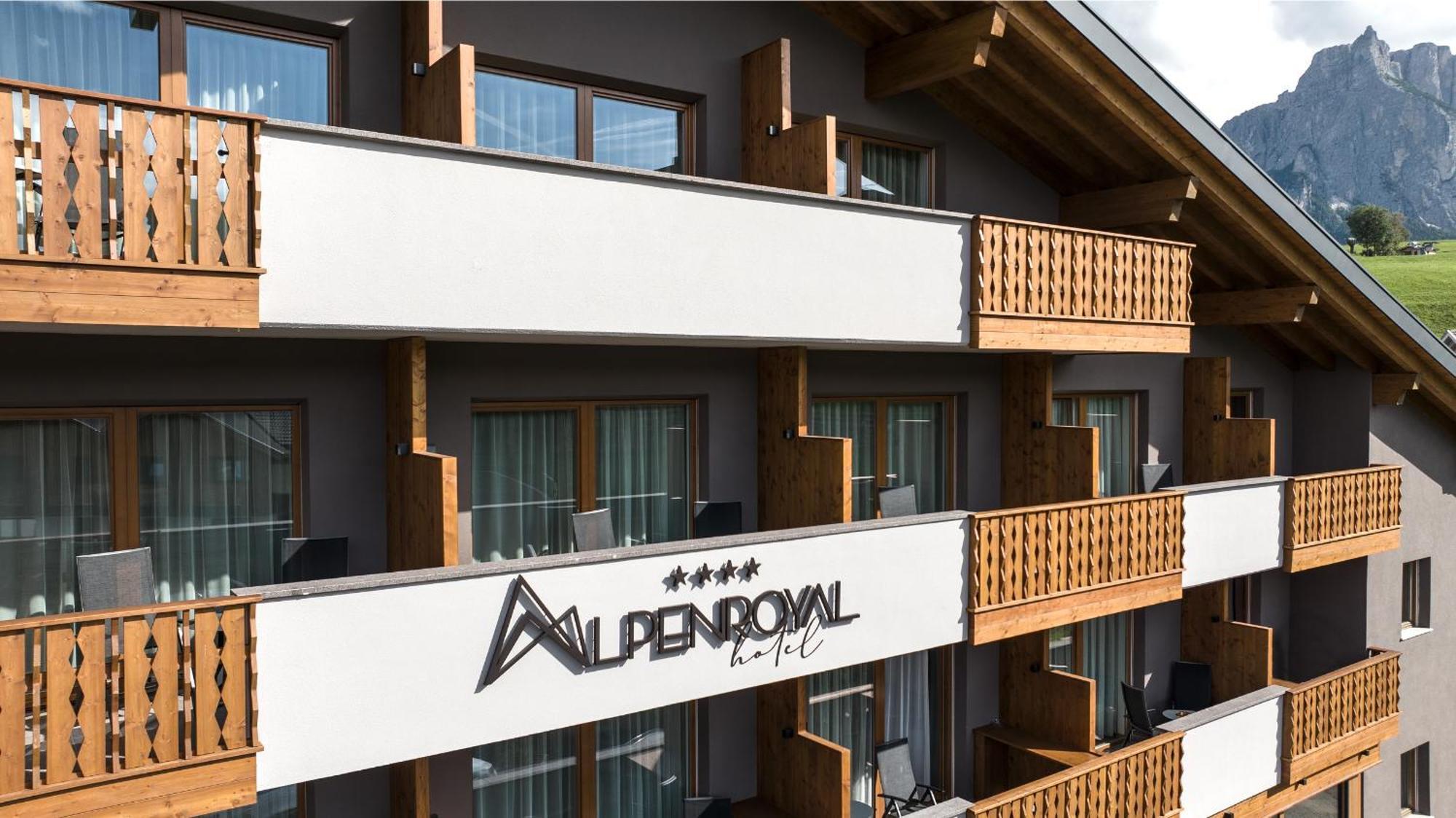 Hotel Alpenroyal Castelrotto Eksteriør bilde