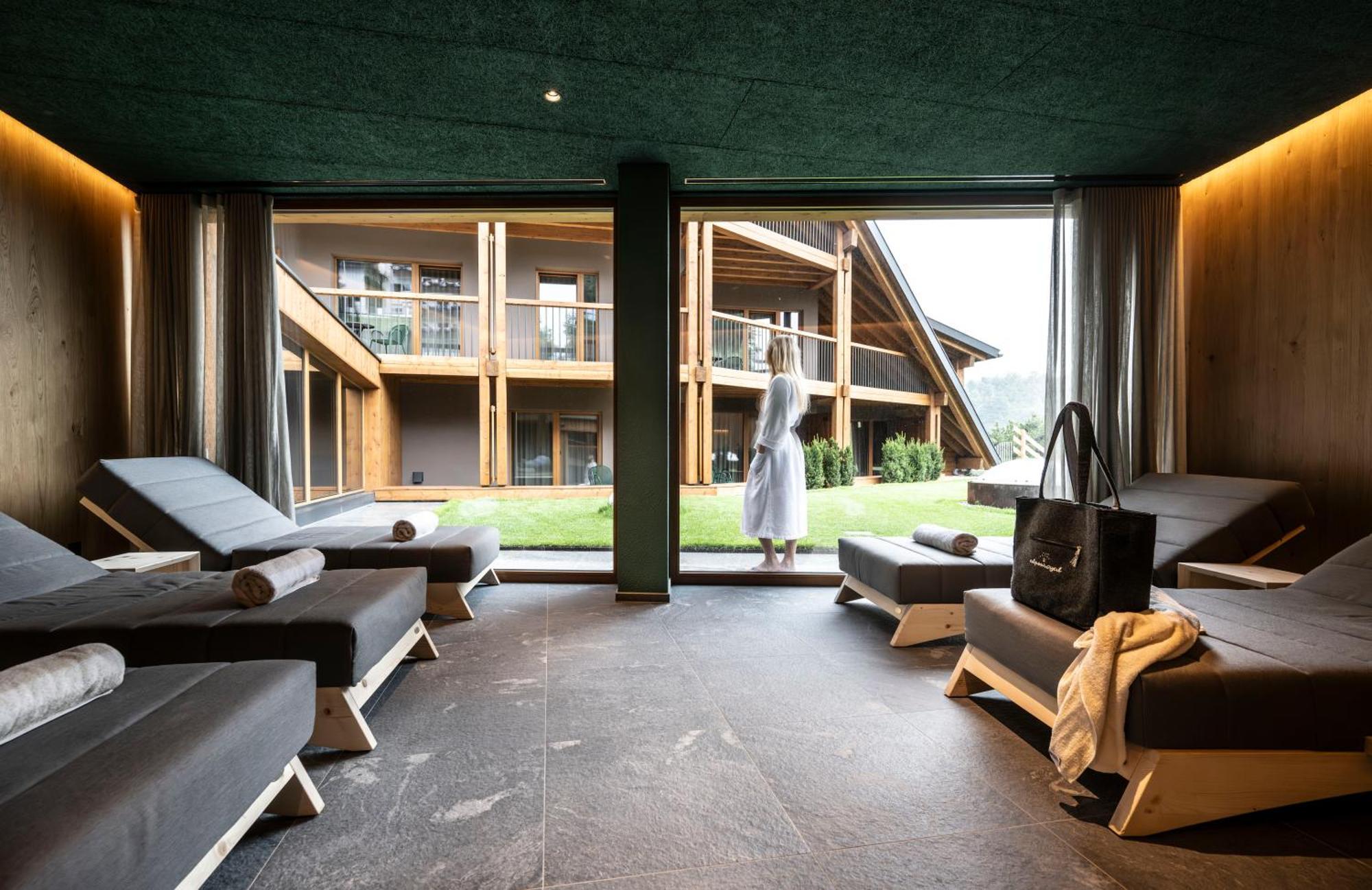 Hotel Alpenroyal Castelrotto Eksteriør bilde