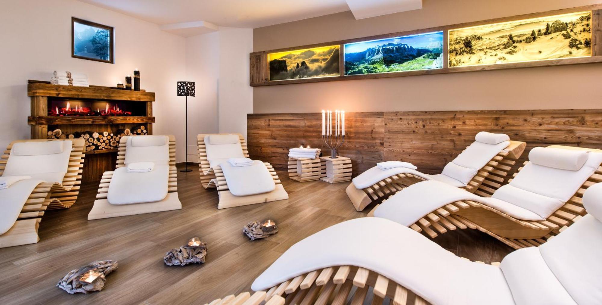 Hotel Alpenroyal Castelrotto Eksteriør bilde